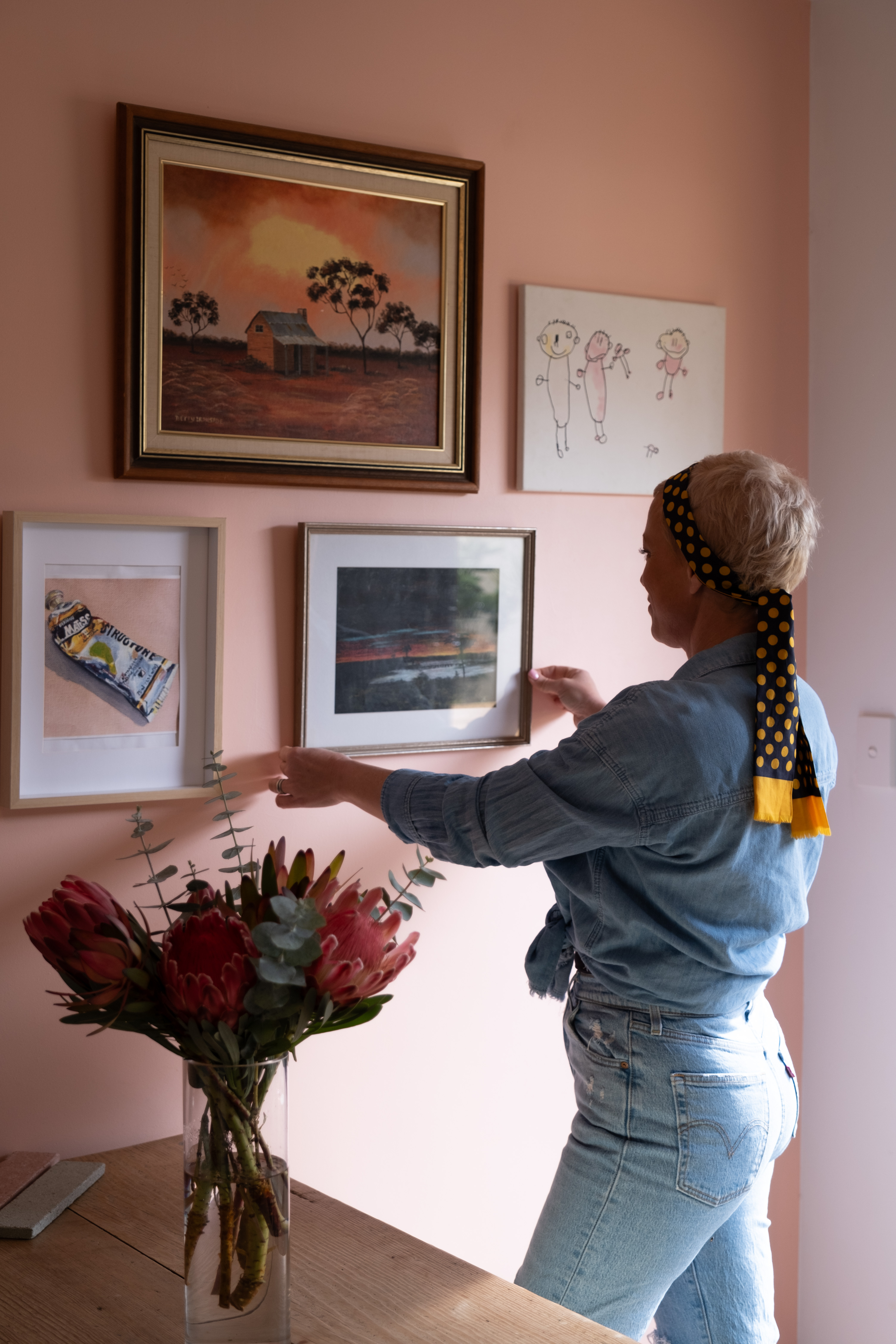 The Ultimate Home Cleaning Guide: Sparkle and Shine in Record Time
